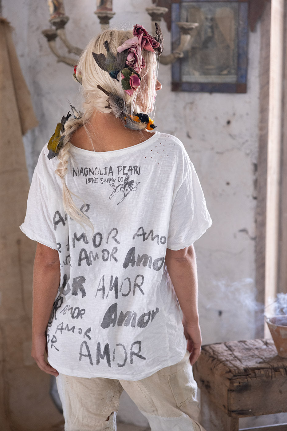 love amor tee