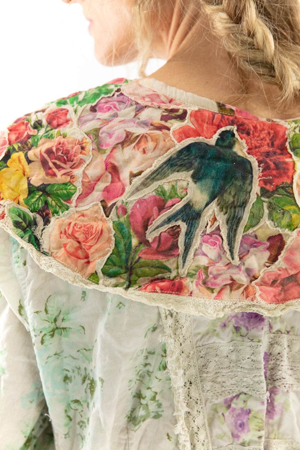 floral applique hannes collar