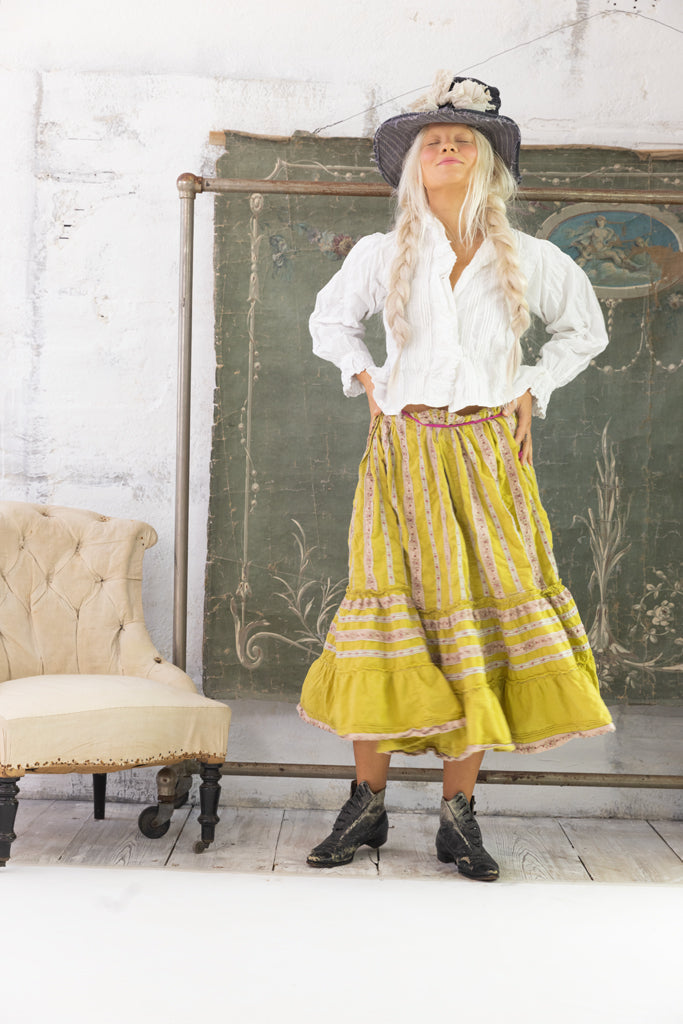 rose ribbon vara skirt