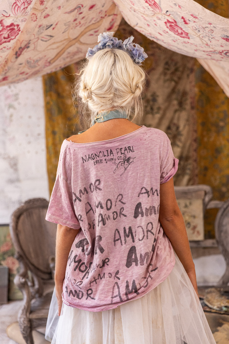 love amor tee