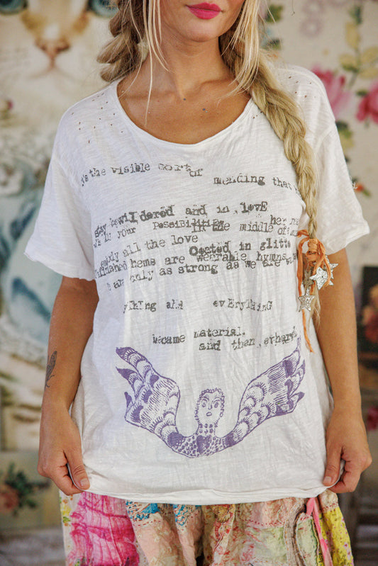 stay bewildered tee