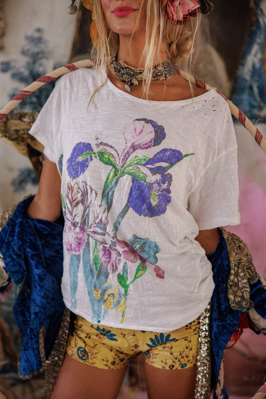 iris tee