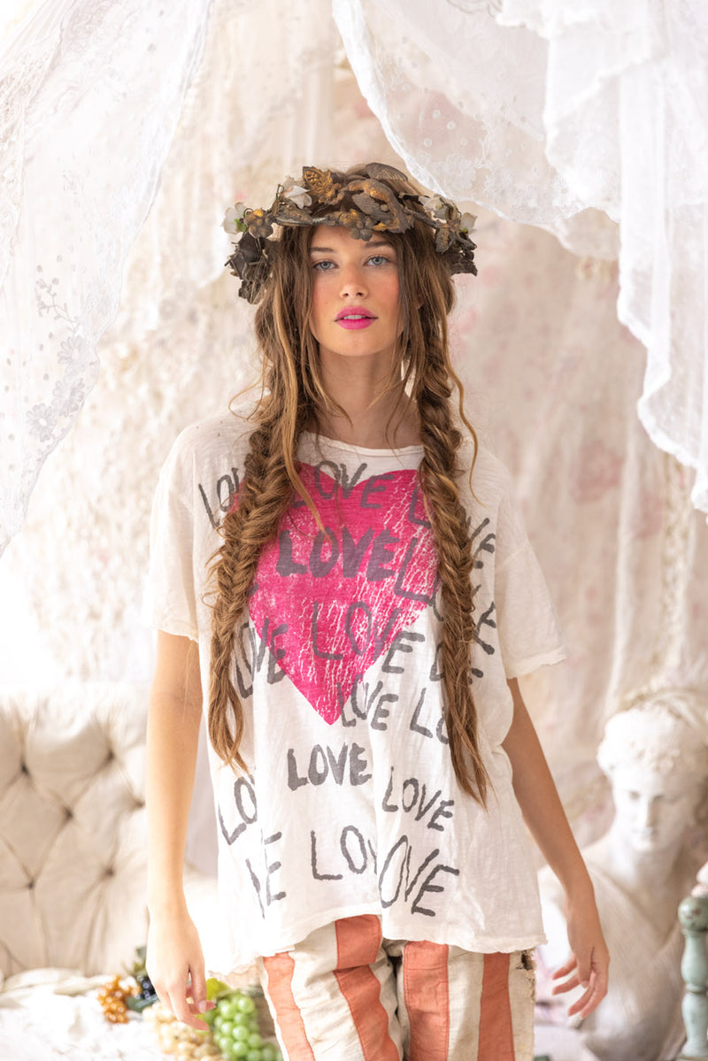 season of love amor tee